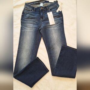 NWT Westport Women's Dark Blue Straight Leg Jeans